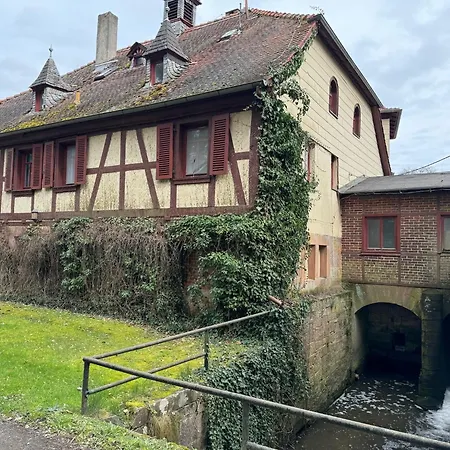 Historische Muehle Am Schloss *