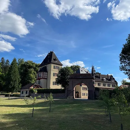 Nyaraló Historische Muehle Am Schloss